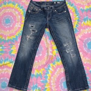 Miss me Signature Cropped Jeans.  Size 27.